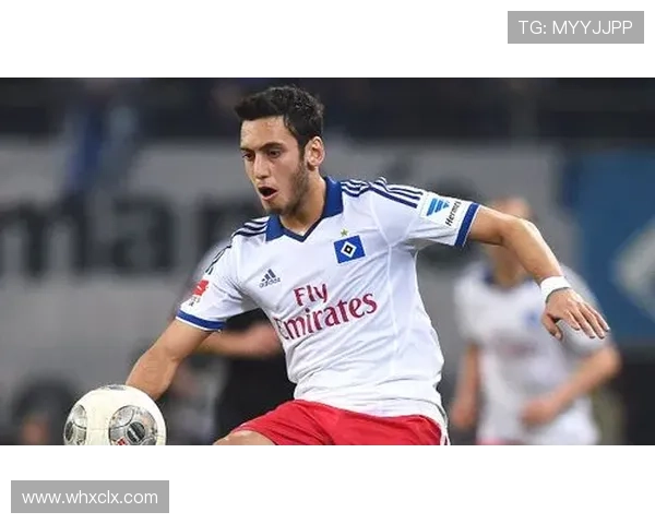 恰尔汗奥卢任意球特点