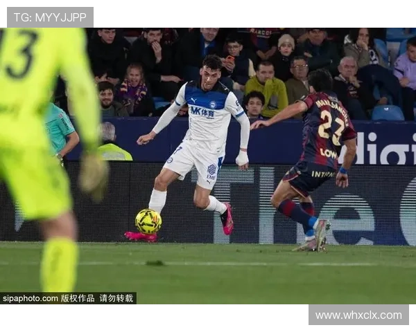 瓦伦西亚重返欧战面临挑战，中段竞争加剧考验球队稳定性